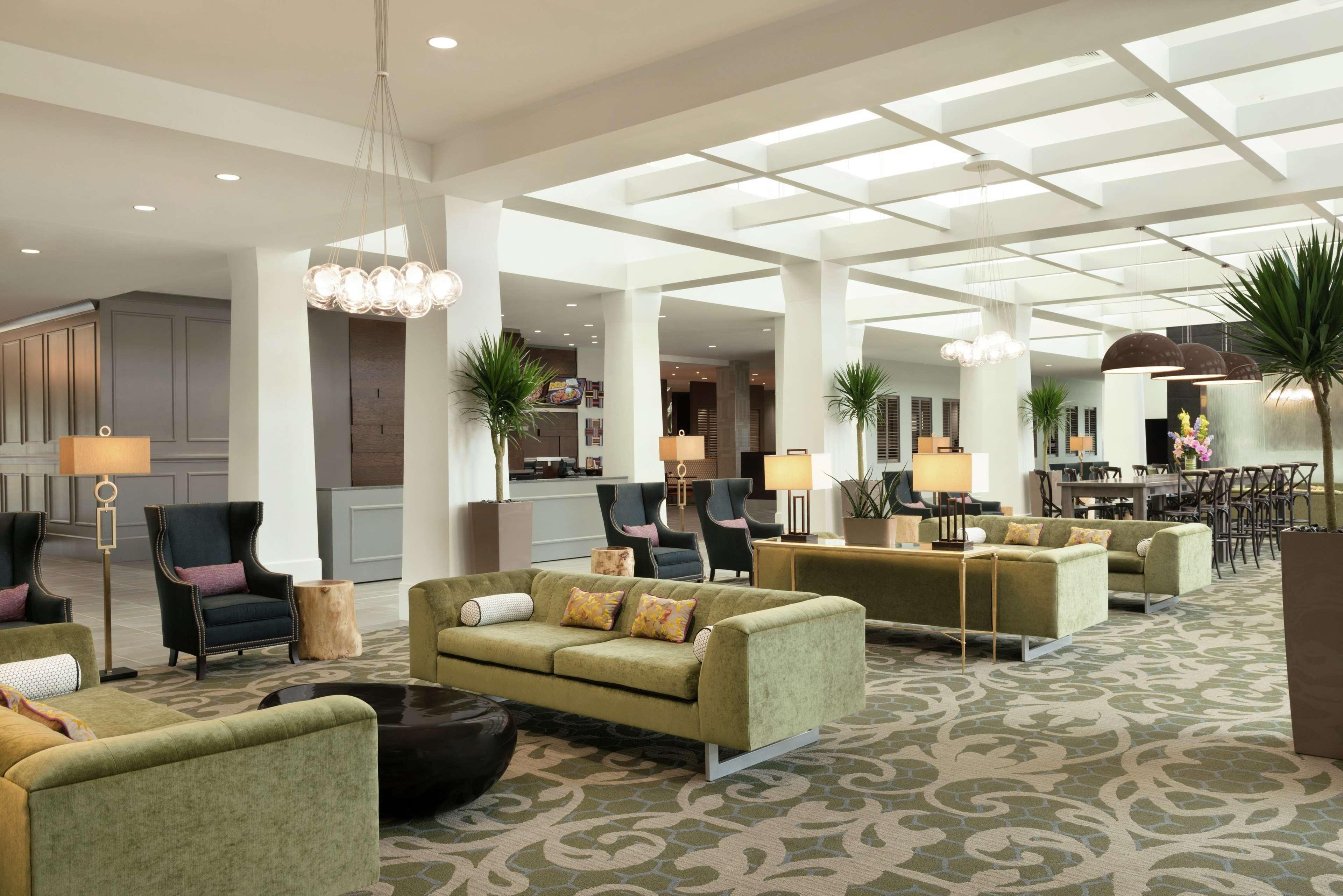 Embassy Suites Charlotte/Ayrsley Exterior photo